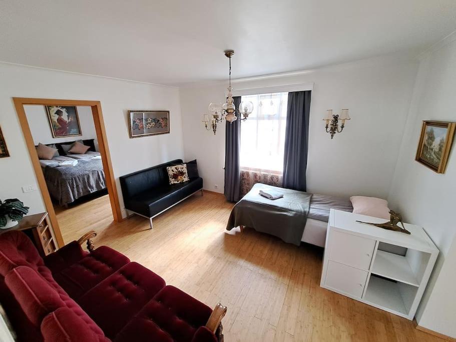 Spacious Apartment -Top Location Акурейрі Екстер'єр фото